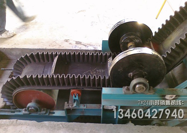 大傾角輸送機轉(zhuǎn)向特寫