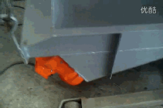 電機(jī)振動(dòng)給料機(jī)工作原理動(dòng)畫(huà)