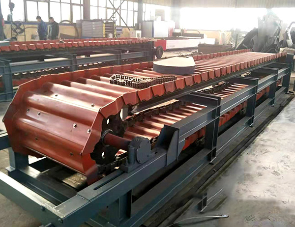 鱗板式礦用輸送機(jī)