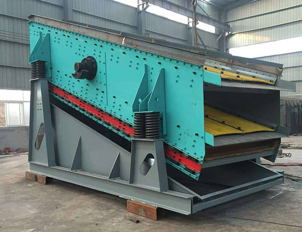 易揚塵灰土大物料不易分級難用什么篩分機(jī)